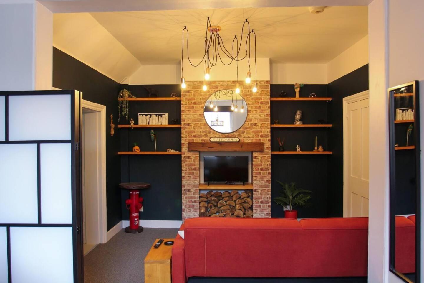 Studio-Sleeps 4-10 Min H Potter-17 Min London Watford  Dış mekan fotoğraf